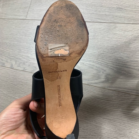 Manolo Blahnik Black Leather Slingback Sandals - Picture 11 of 14